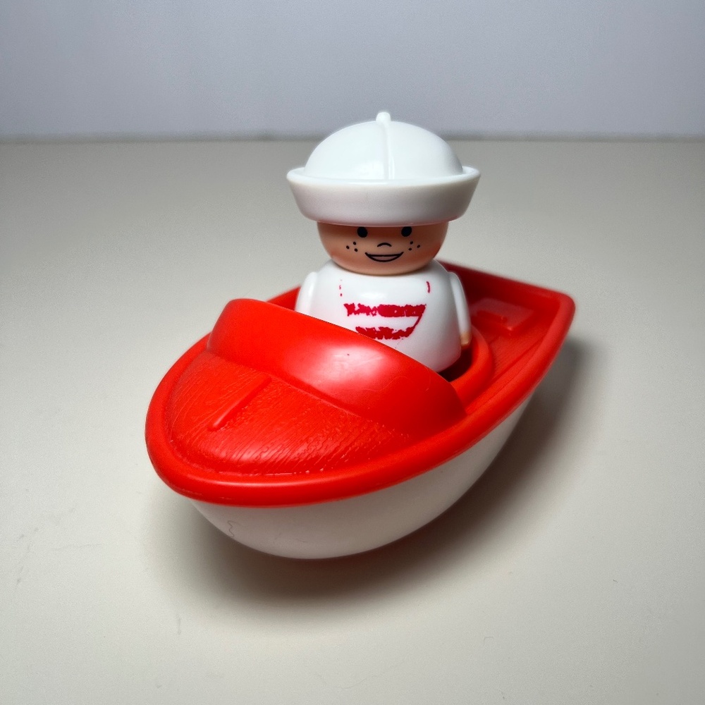 Vintage Shellcore Plastic Sailer and Boat toy small red and white